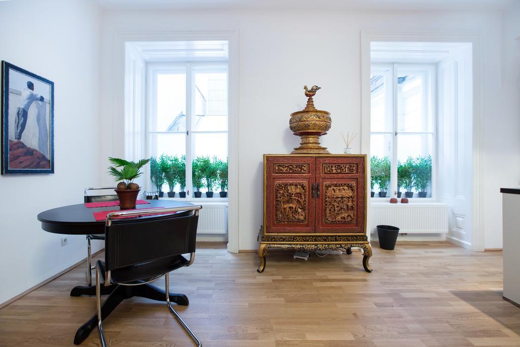 Apartment Schottenring Відень Номер фото